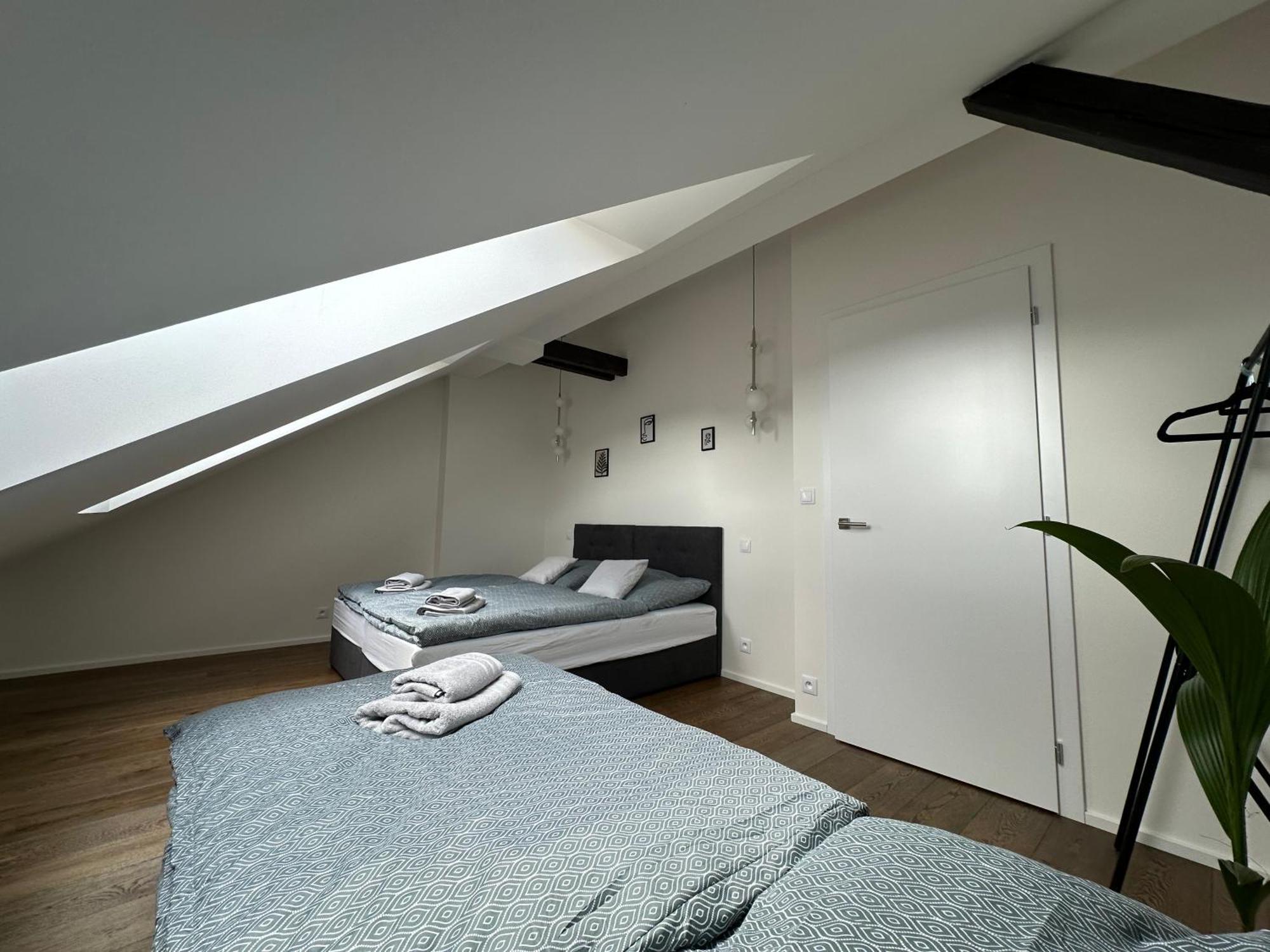 Loft Apartments Praga Exterior foto